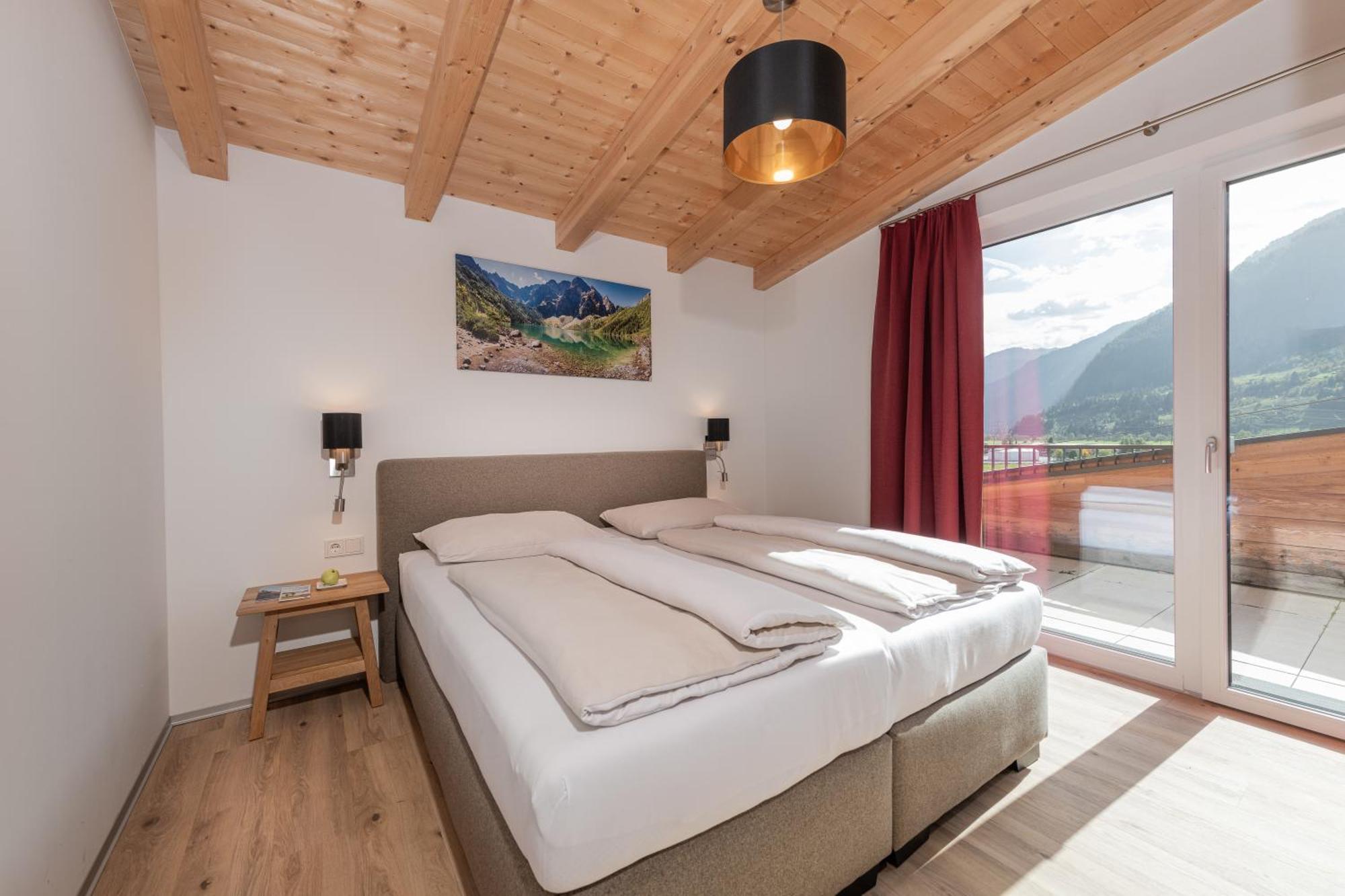 Alpenparks Montana Apartments Matrei in Osttirol Buitenkant foto