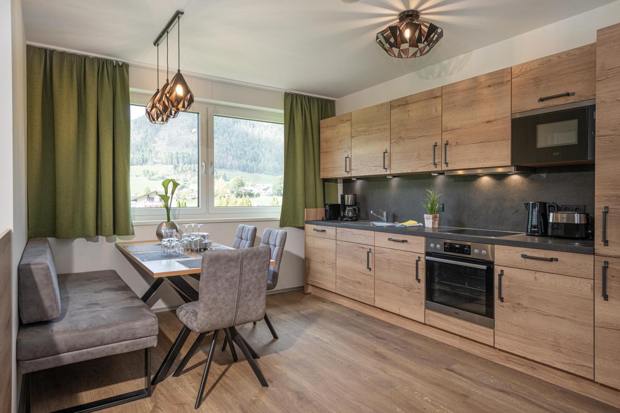 Alpenparks Montana Apartments Matrei in Osttirol Buitenkant foto