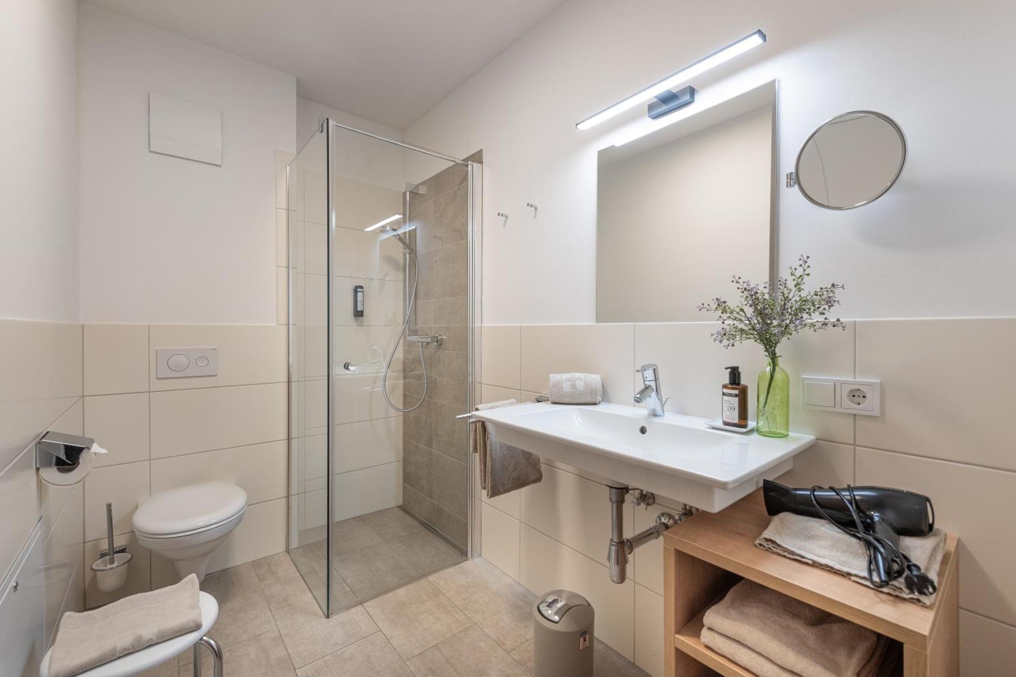 Alpenparks Montana Apartments Matrei in Osttirol Kamer foto