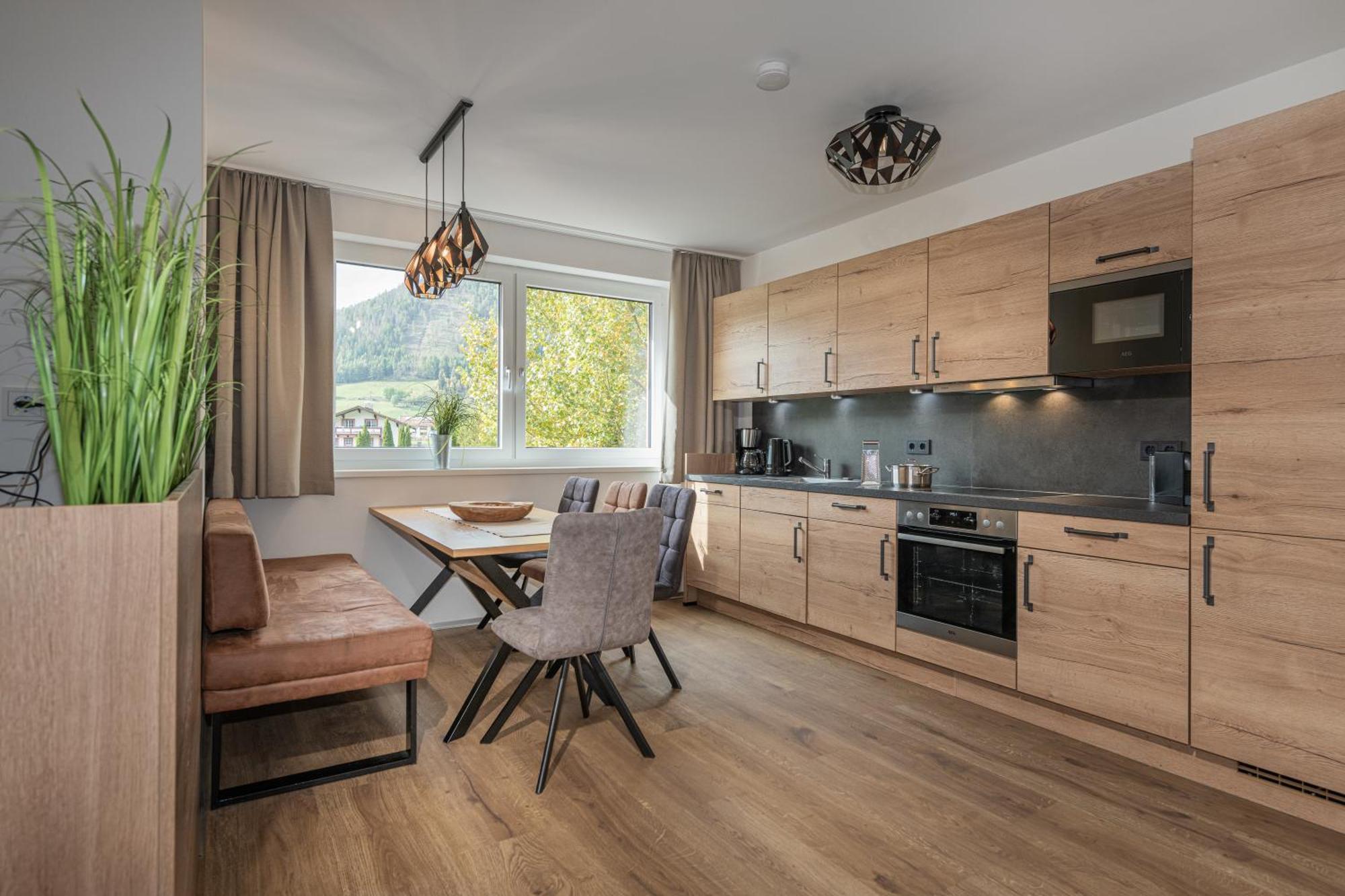 Alpenparks Montana Apartments Matrei in Osttirol Kamer foto
